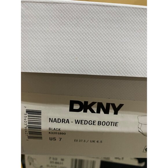 DKNY Womens Nadra Almond Toe Wedge Heel Booties Black Smooth Size 7M NIB - Picture 5 of 5